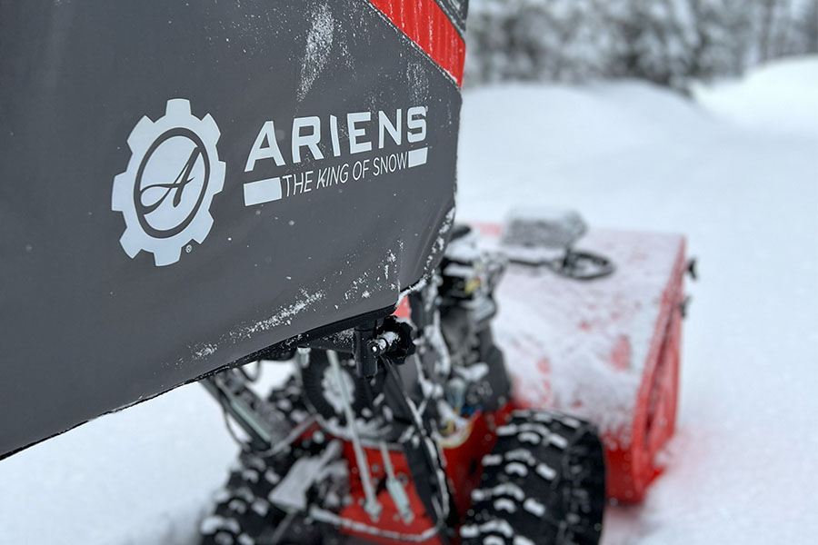 snowcab.jpg snowcab.jpg